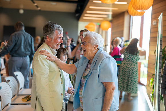 206-05-19 Mercy Connections_338