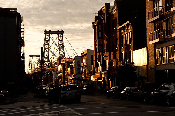Brooklyn Light: Williamsburg Bridge - July 2011